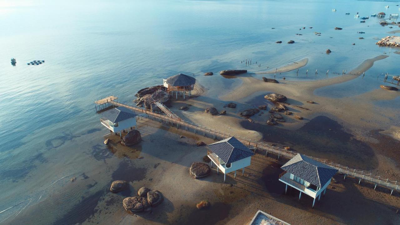 The Pier Phu Quoc Resort Exterior photo