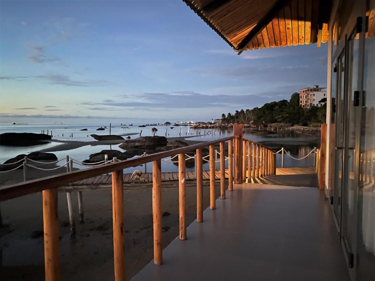 The Pier Phu Quoc Resort Exterior photo