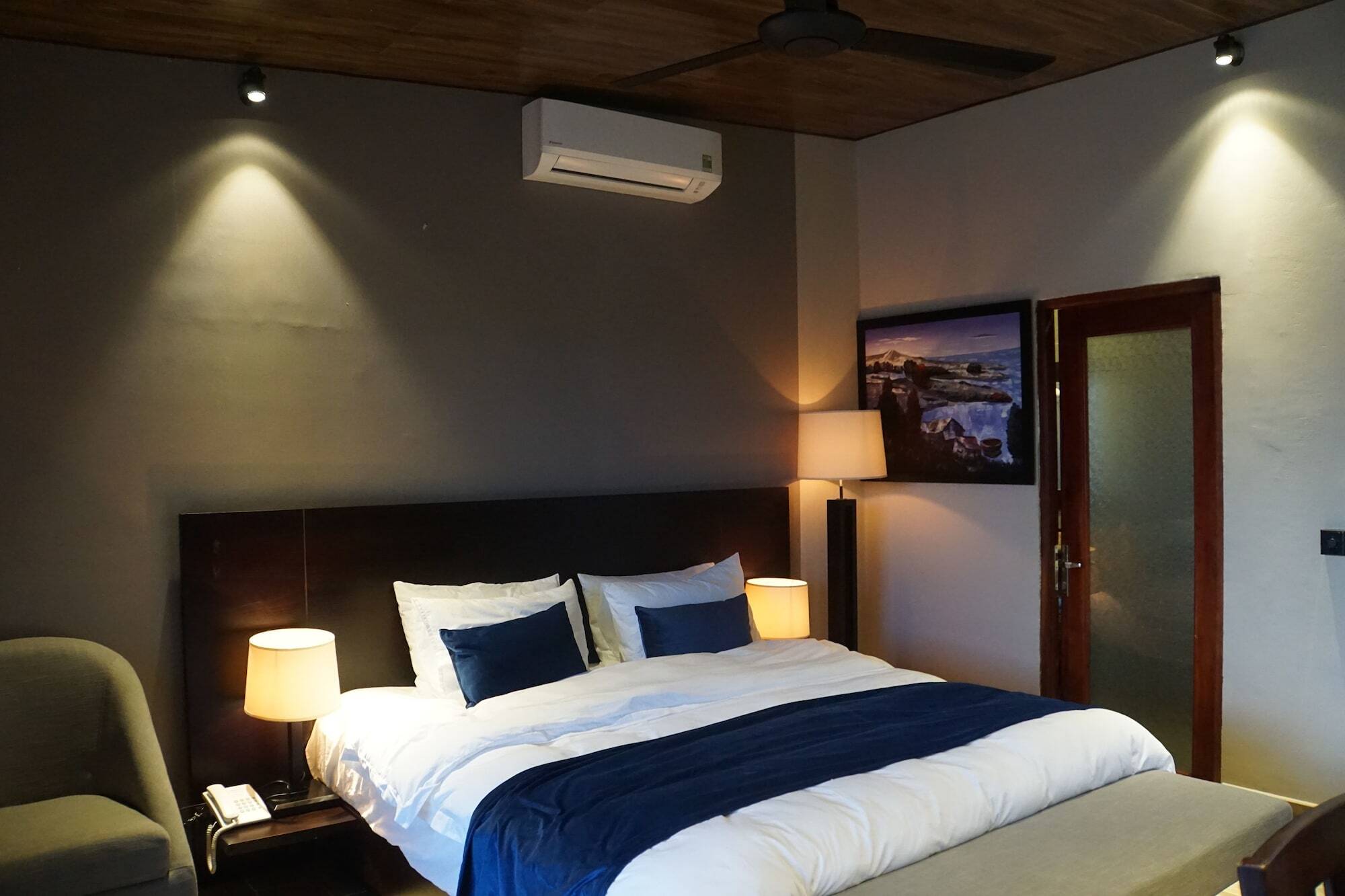 The Pier Phu Quoc Resort Exterior photo